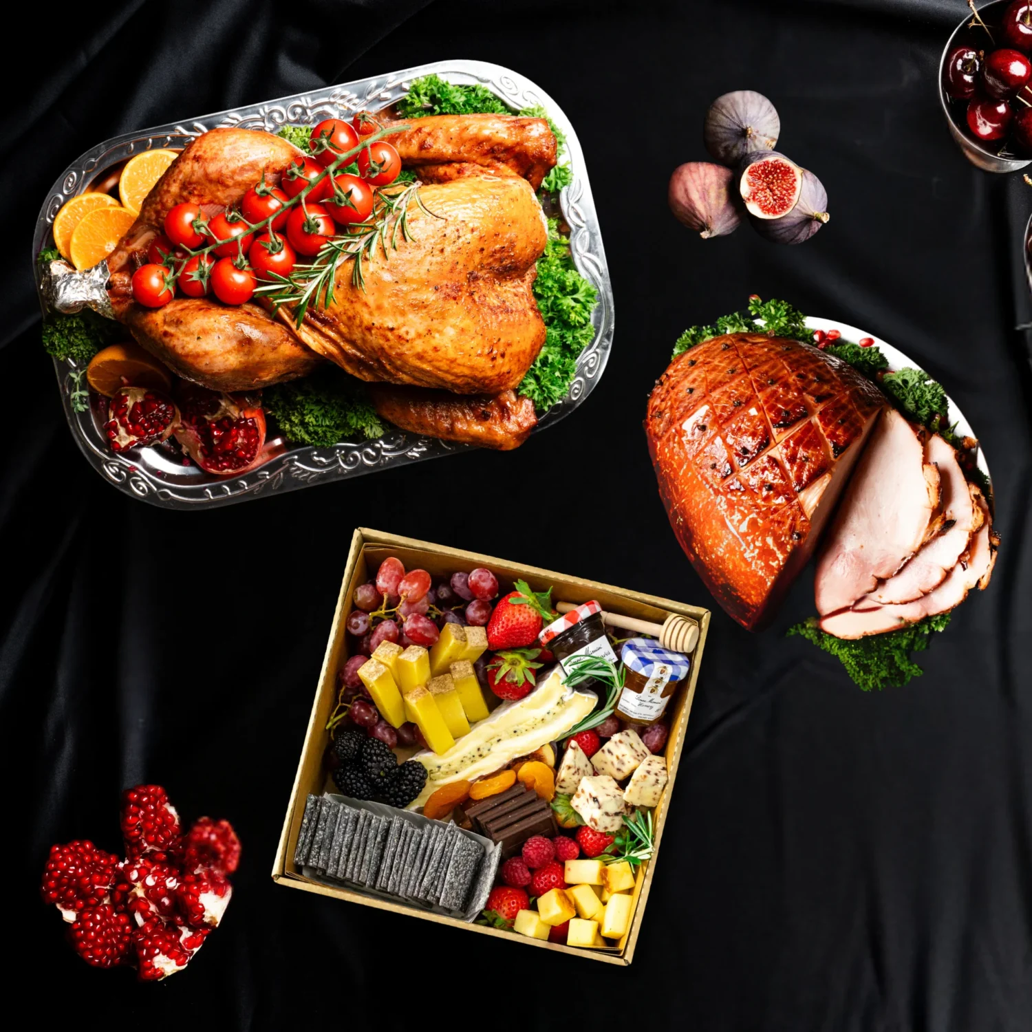 Traditions of Christmas Bundle (serves 10 - 12 pax)